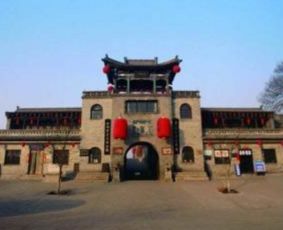 路线规划：不走寻常路的 “王家大院绕圈计划”，  比攻略多转三个弯