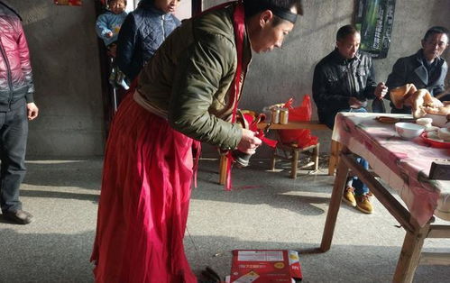 如何进行拉胡八方转运轮的送拉胡转运法事？