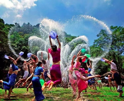 溯源探本：从历史角度审视泼水节的起源