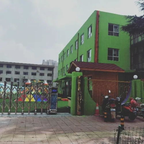 八字如何通过比肩分析闺蜜的性格和年龄？