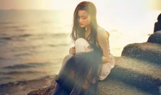 没有正官偏官的女性八字，仅有伤官，这样的组合有何特点？