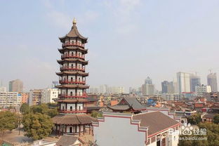 噪音1：为哪些这一些地方总是人山人海？