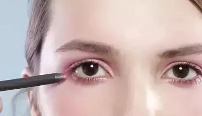 （一）財運與貴人相助之說