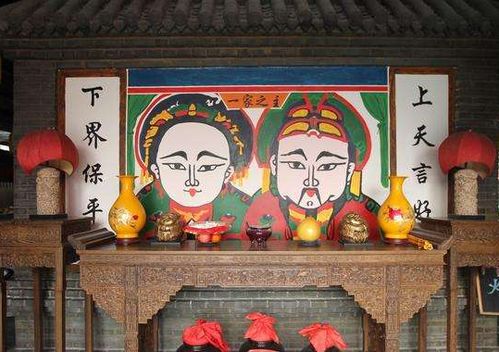 1. “东厨司命主”与“一家之主”的双沉重身份定位