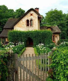 四、 河畔住宅的潜在风险因素分析