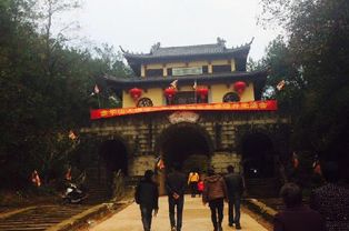 2. 八咏楼：爬楼梯爬到腿软的文艺古塔