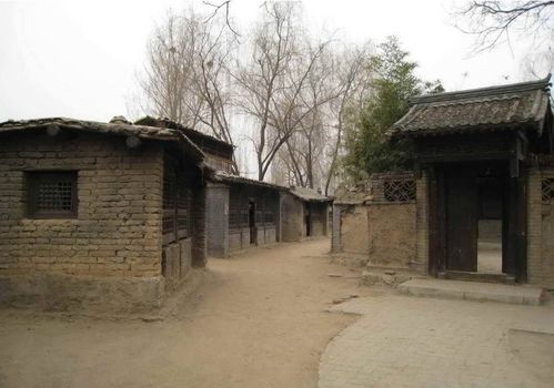 农村老人在选房子时是不是忒别讲究风水呢？