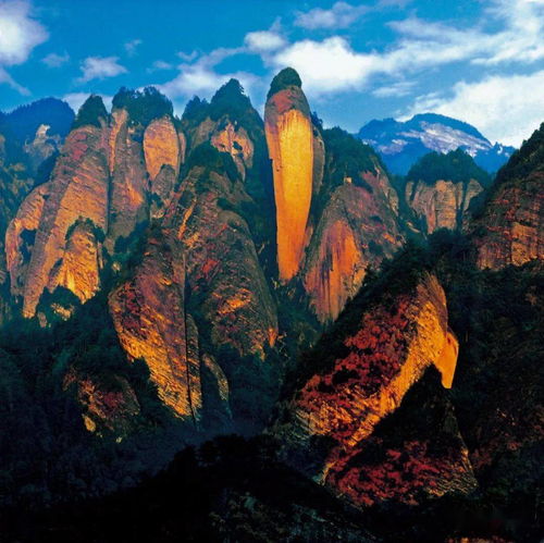 铜鼓嶂穷游指南：2026年黄历加持下的省钱玄学