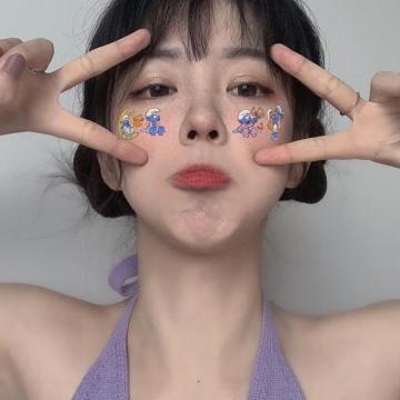 起名就像是在玩一场惯与色彩的捉迷藏