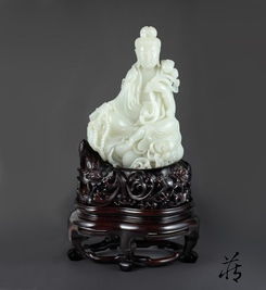 梦见观音穿黑鞋，天空中观音图像显现在眼前，这是怎么回事呢？